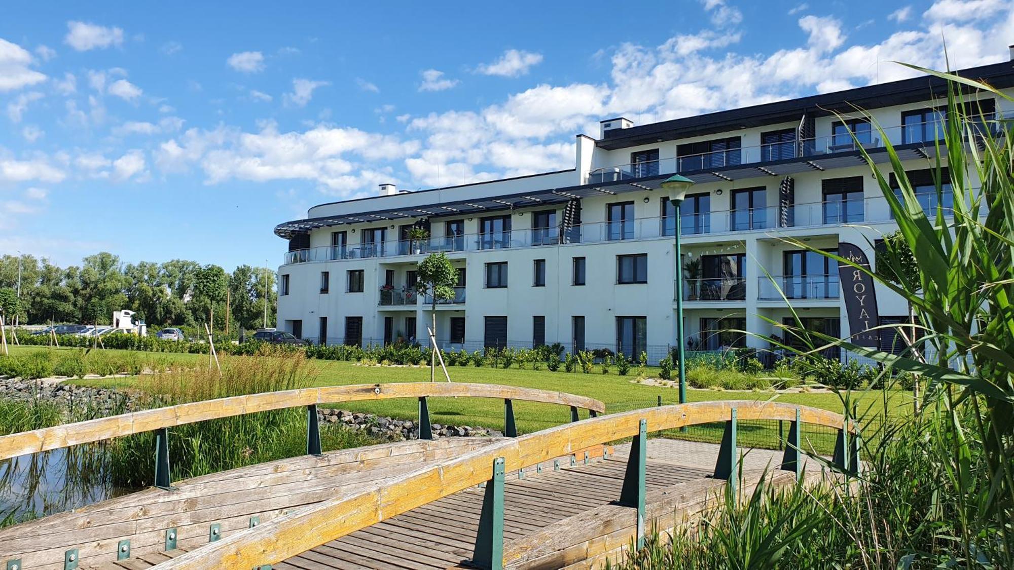 Kekvitorla Apartman ケストヘイ エクステリア 写真