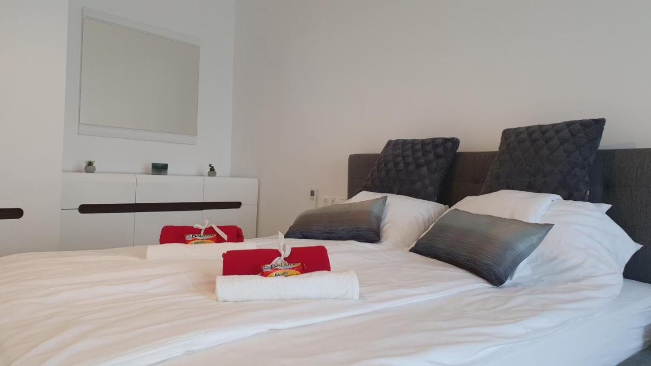 Kekvitorla Apartman ケストヘイ エクステリア 写真